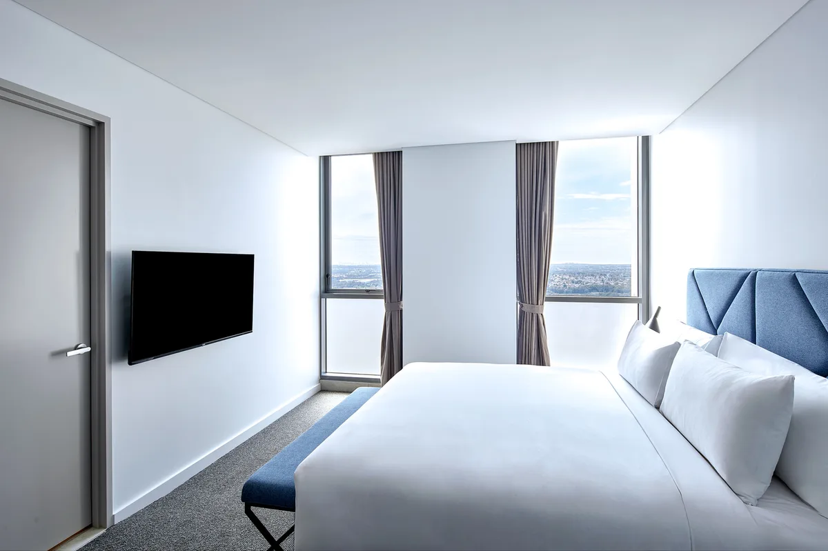 Meriton Suites Liverpool — 3