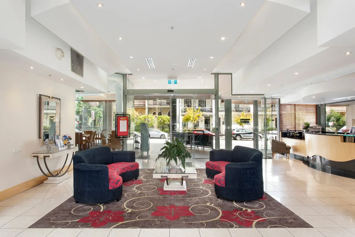 Melbourne Metropole Central Apartment Hotel