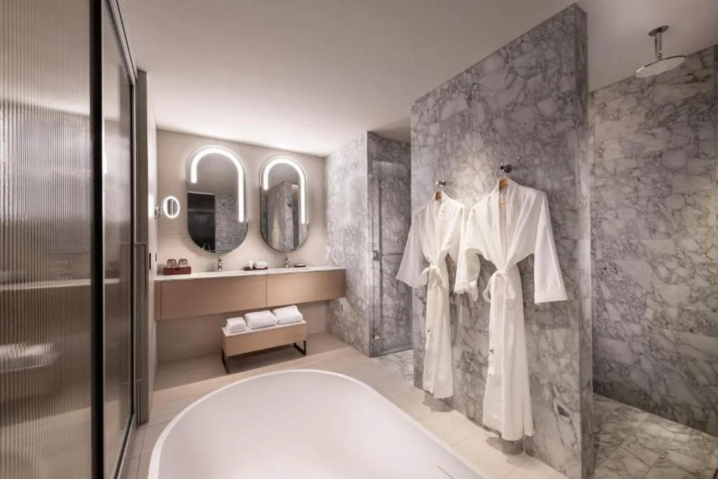 Adelaide Marriott Hotel — 3