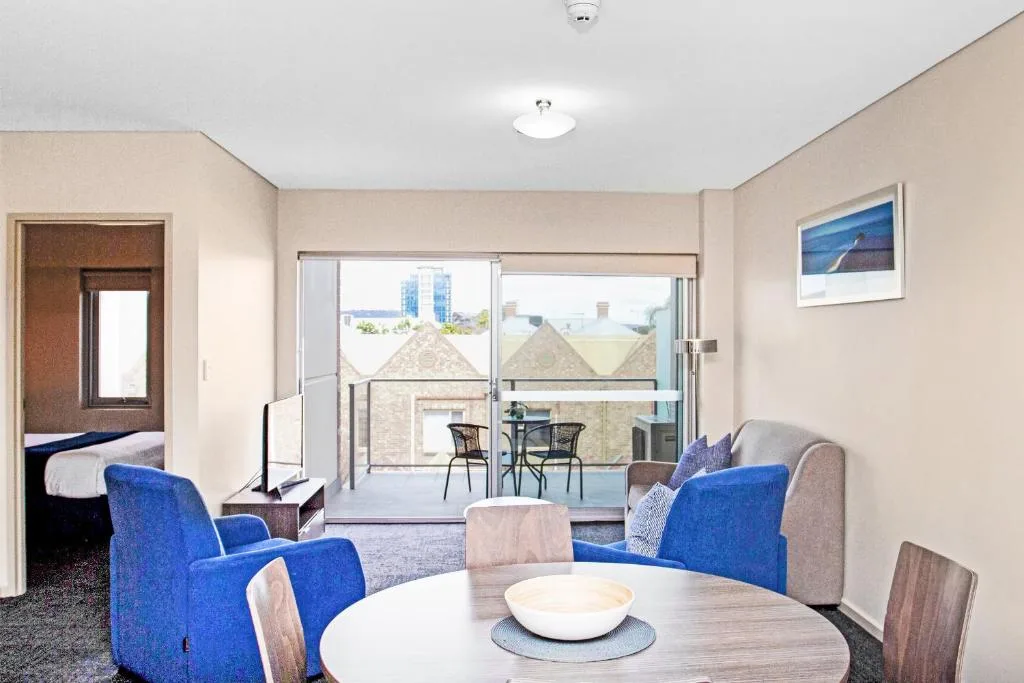 Hume Serviced Apartments — 4