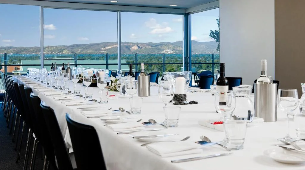 Majestic Roof Garden Hotel — 4