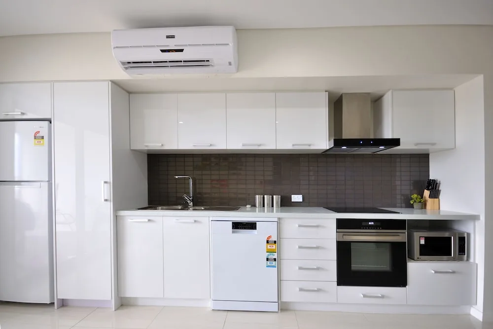 Coastal by Rockingham Apartments — 4