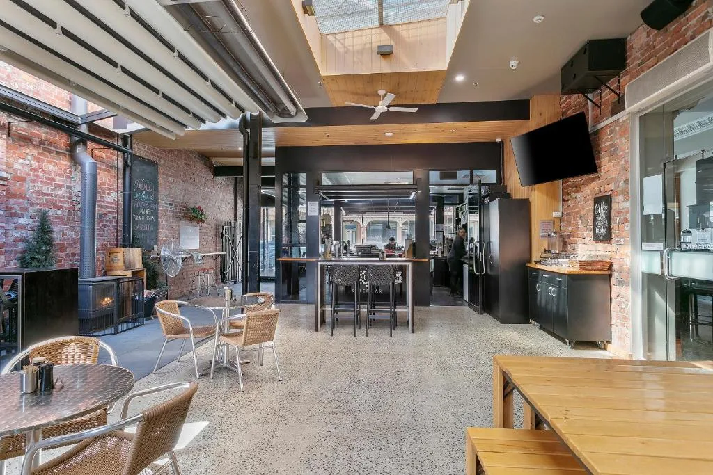Quality Inn The George Hotel Ballarat — 4