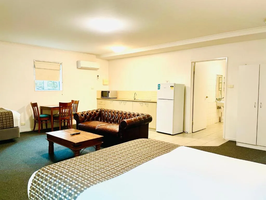 The Menzies Ballarat — 2