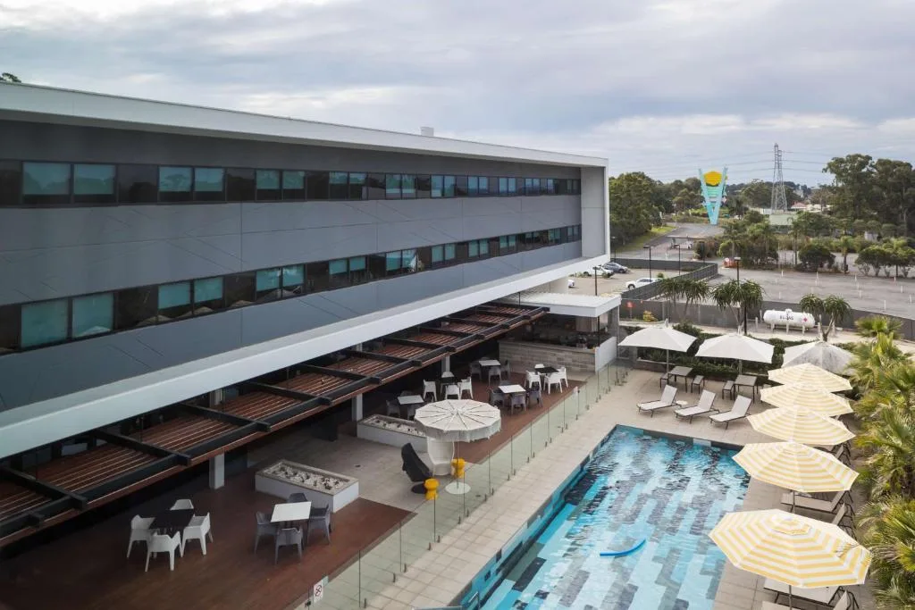 Atura Blacktown — 4