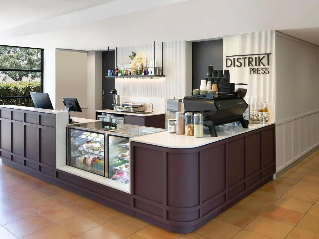 Mercure Sydney Blacktown — 5