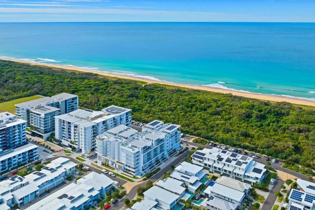 Bokarina Beach Apartments, an Ascend Collection Hotel — 2