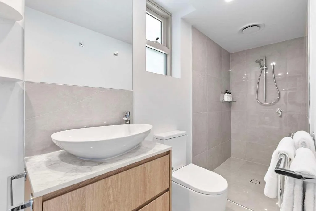 Bokarina Beach Apartments, an Ascend Collection Hotel — 5