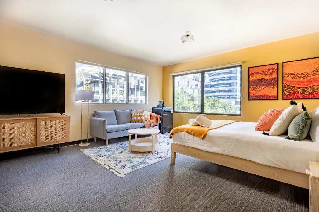 Roamer Brisbane — 5