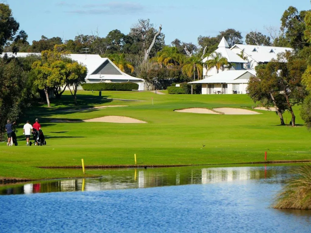 Mercure Bunbury Sanctuary Golf Resort — 4