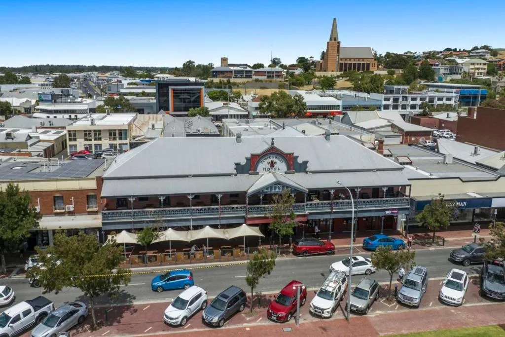 Prince of Wales Hotel, Bunbury — 5
