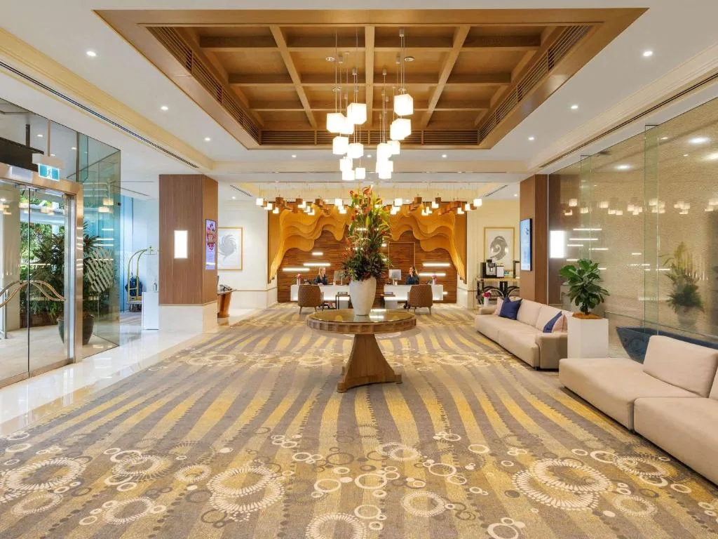 Pullman Reef Hotel Casino