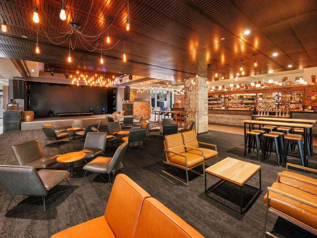 Pullman Reef Hotel Casino — 3
