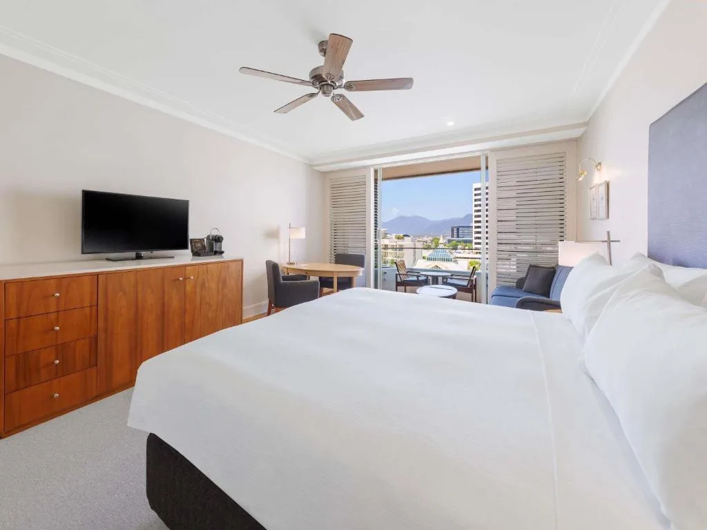 Pullman Reef Hotel Casino — 4