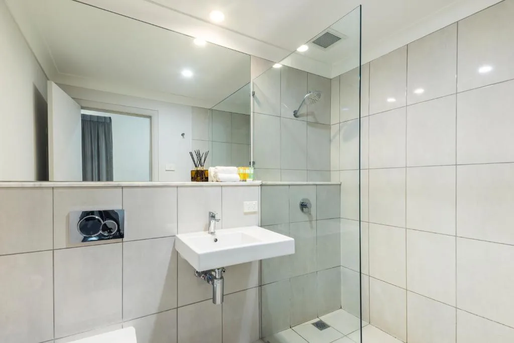 The Abbott Boutique Hotel — 2
