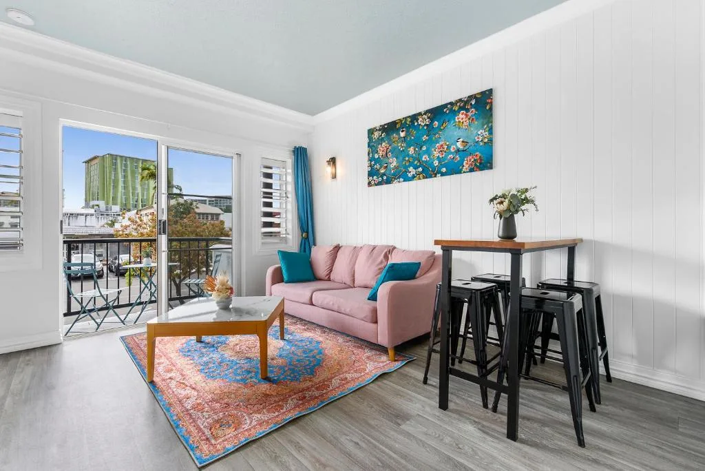 Villa Vaucluse Apartments — 2