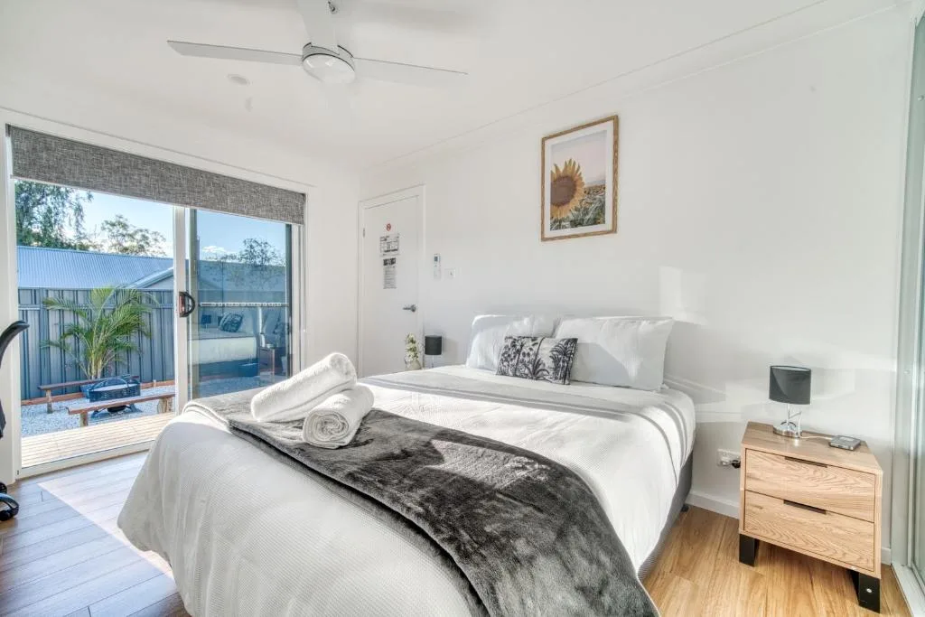 Bellbird Hideaway — 2