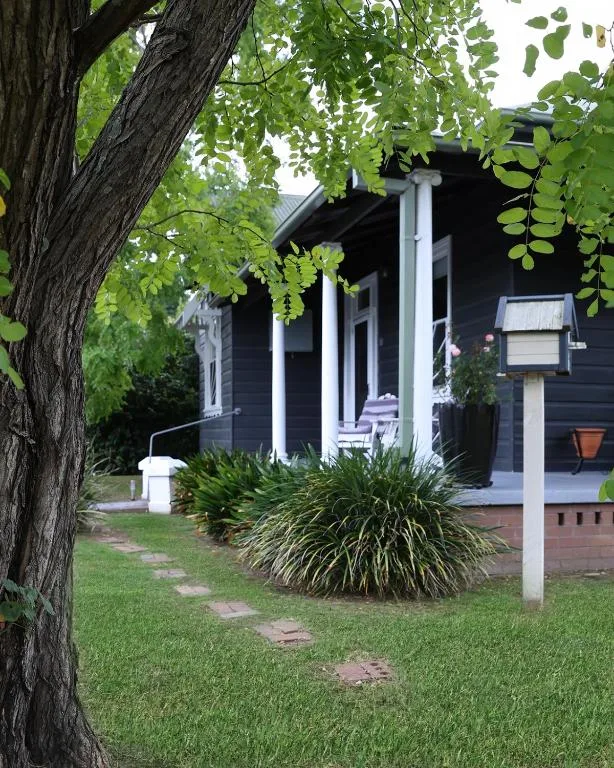 Ellson House - The Heart of the Hunter