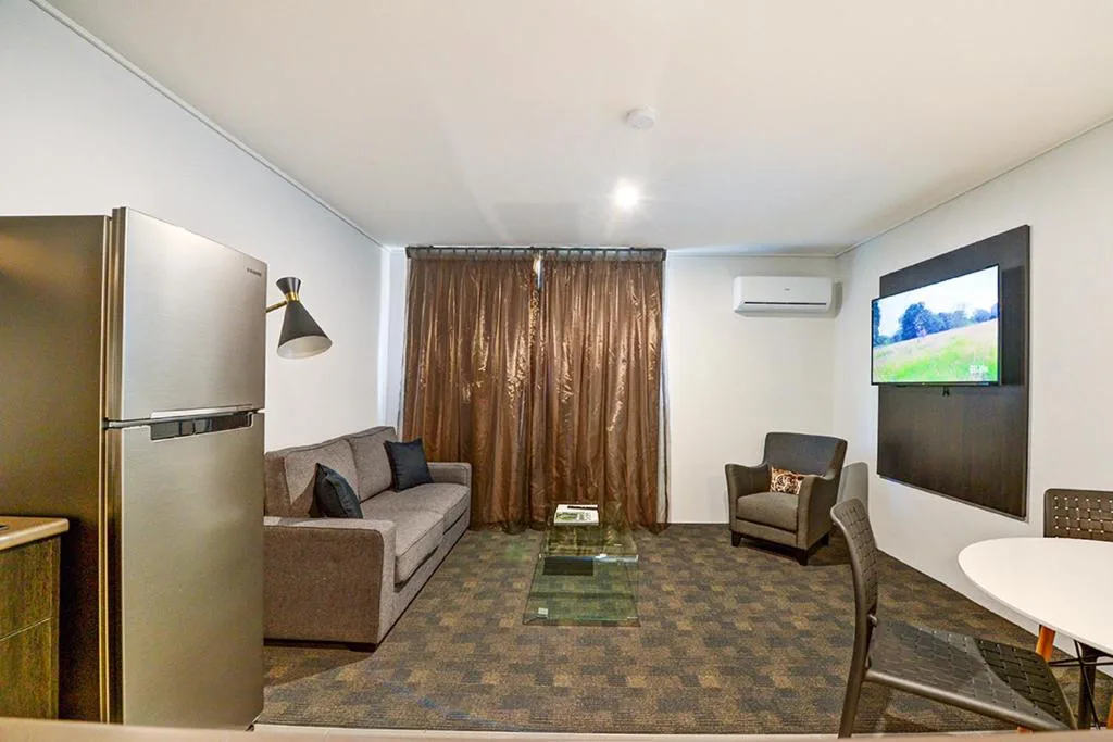 CBD Motor Inn — 5