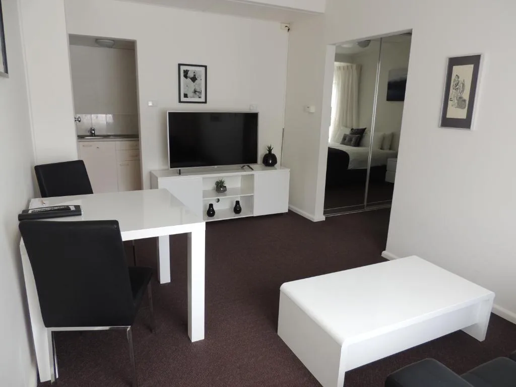 Comfort Inn Premier — 5