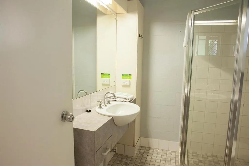 Alatai Holiday Apartments — 2