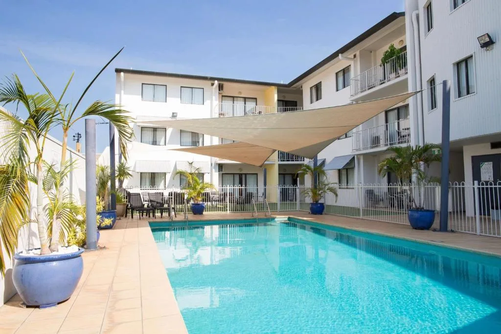 Metro Advance Apartments & Hotel — 4