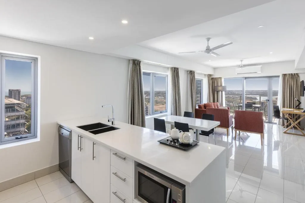 Oaks Darwin Elan Hotel — 2