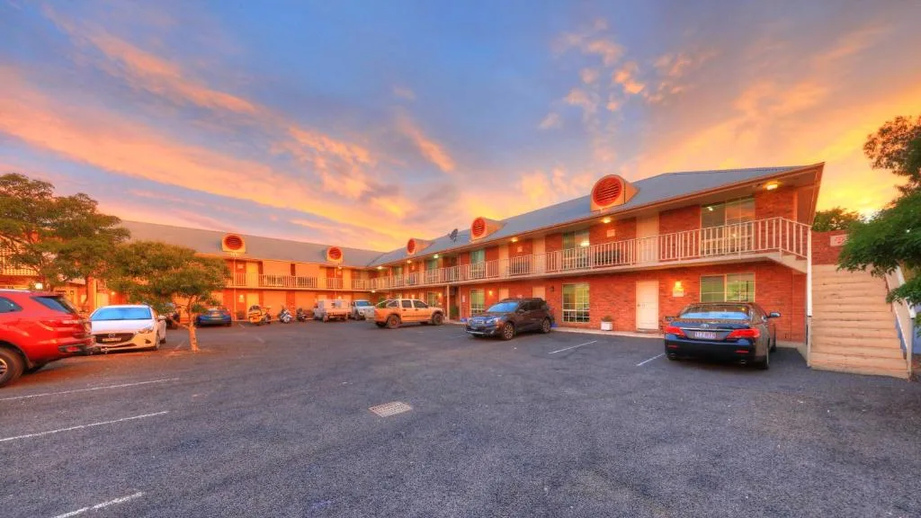 Shearing Shed Motor Inn — 4