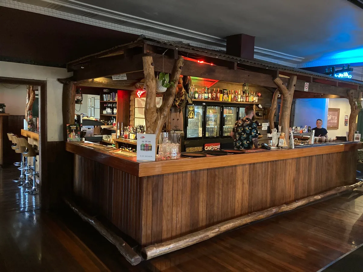 Chequers Hotel