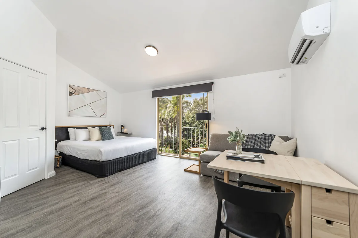 The Swan Valley Hotel — 2