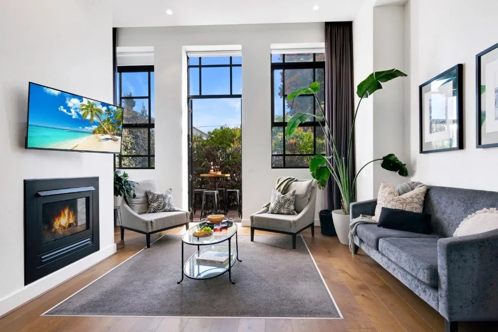 Apartment Geelong Heritage Luxury Ground Floor Courtyard — 3