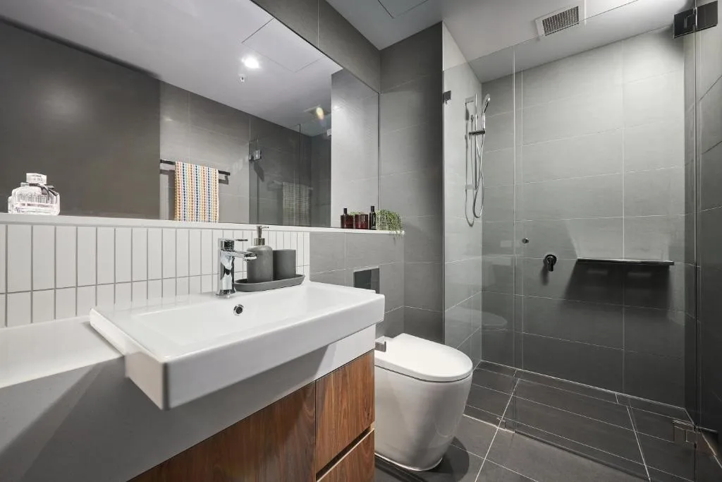 Quest Geelong Central — 3