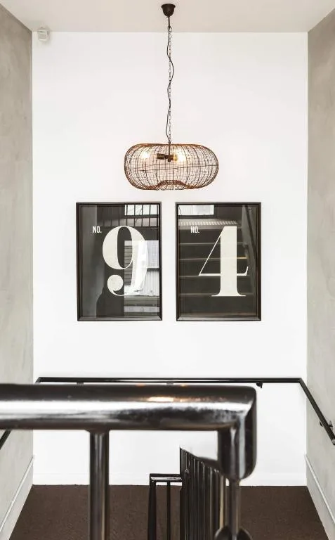 Timber Door Luxury Accommodation Geelong — 3