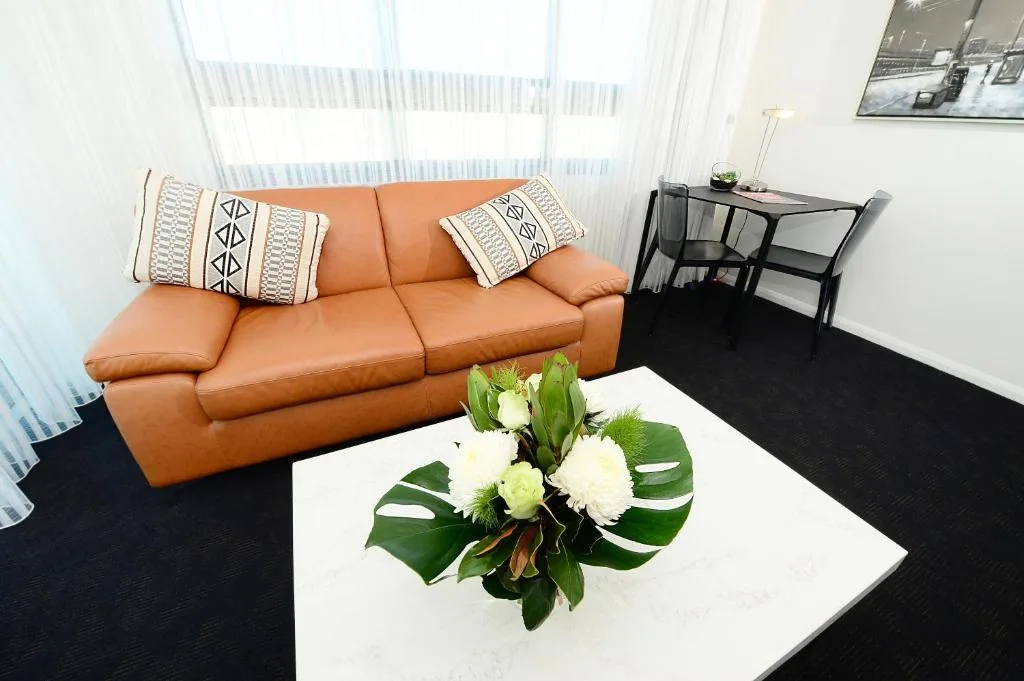 Oaks Gladstone Grand Hotel — 4