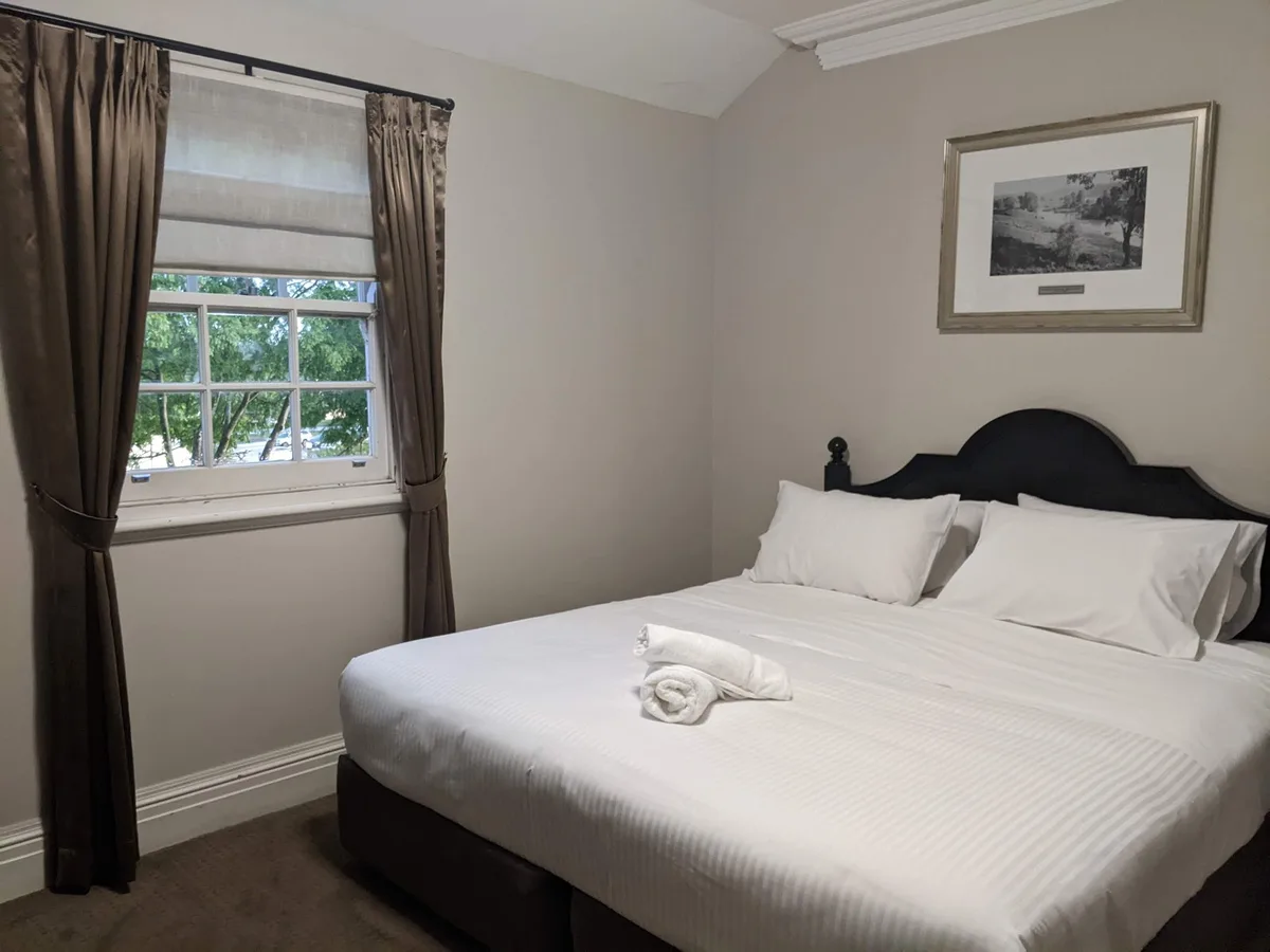 Wallacia Hotel — 4