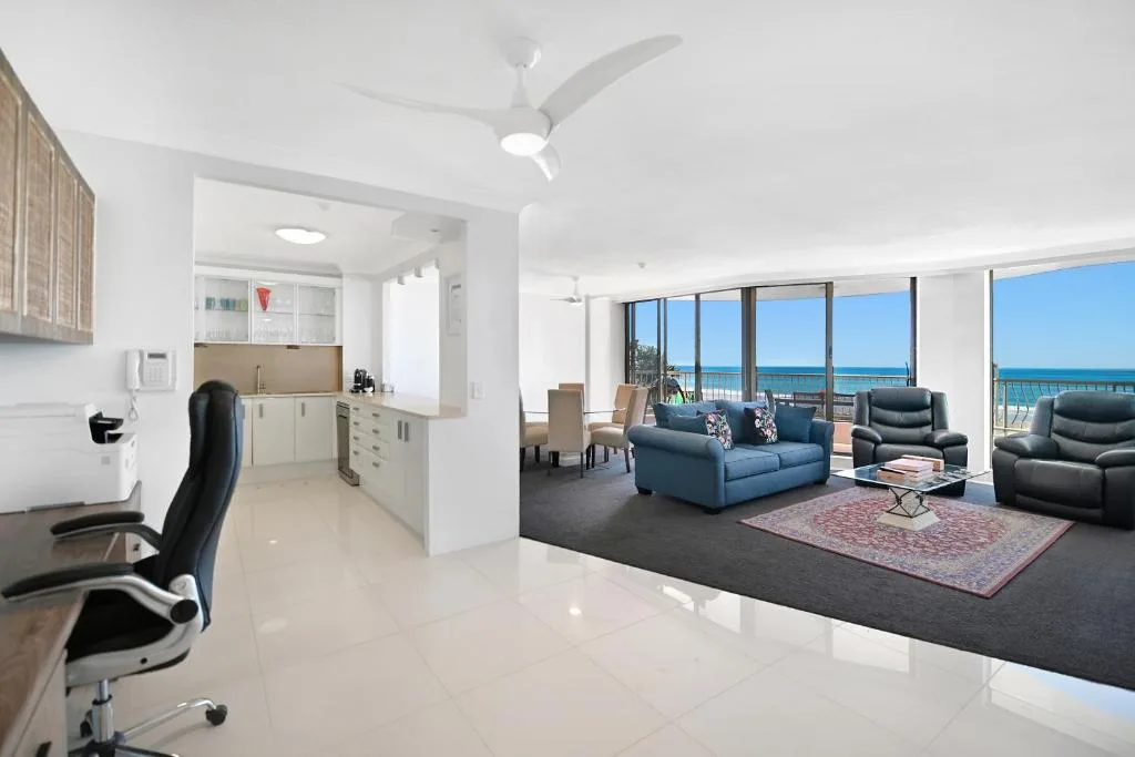 Albatross North Apartments — 4
