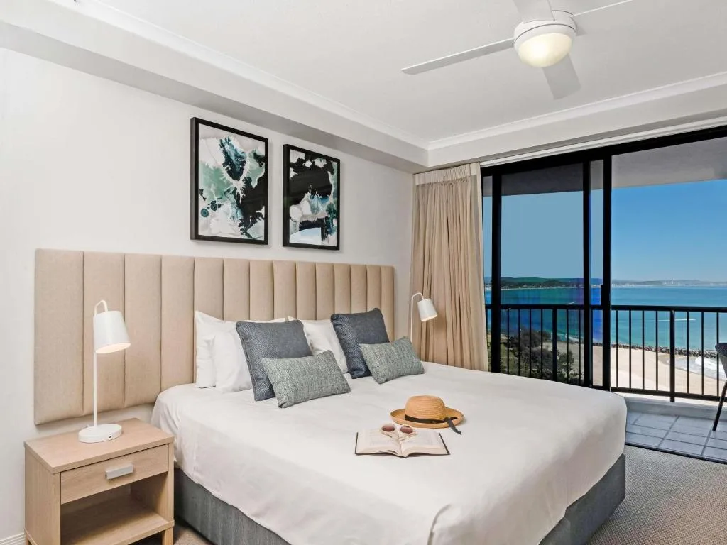 Mantra Coolangatta Beach — 2