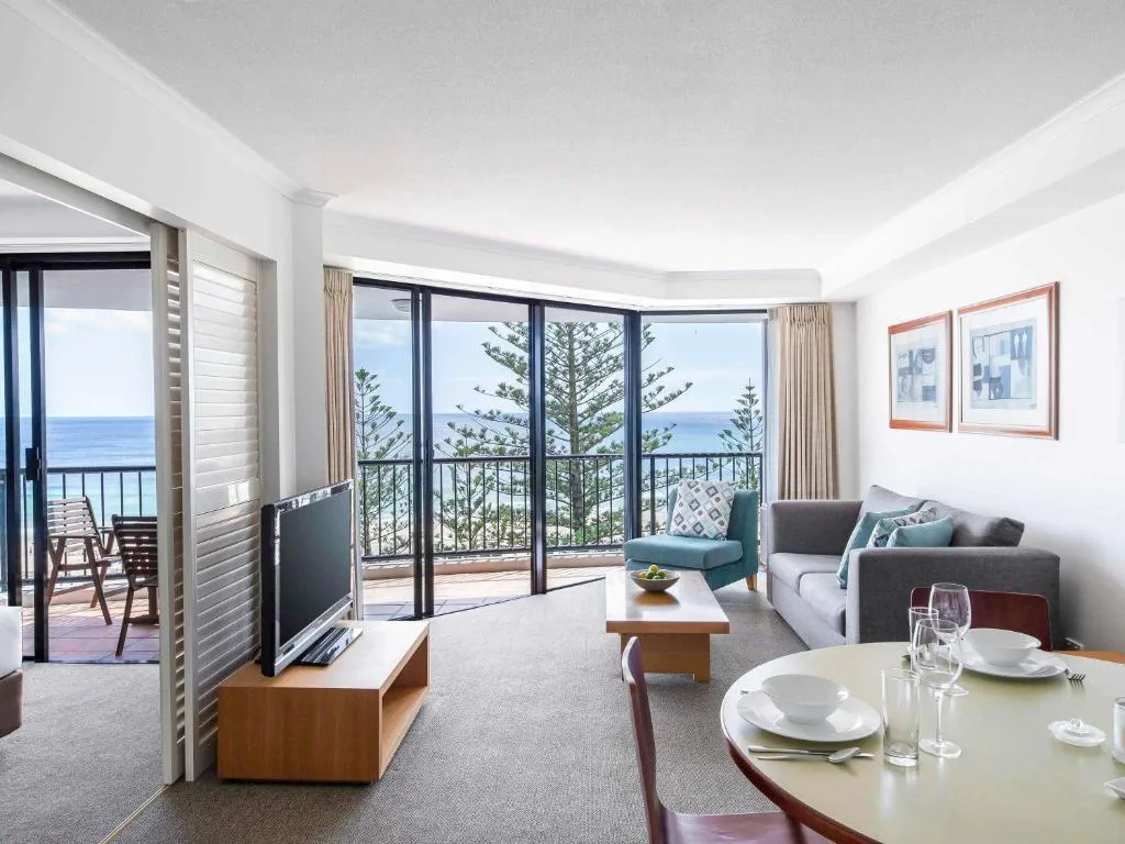 Mantra Coolangatta Beach — 5