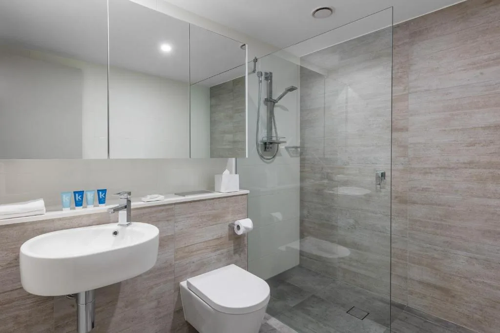 Meriton Suites Southport — 3