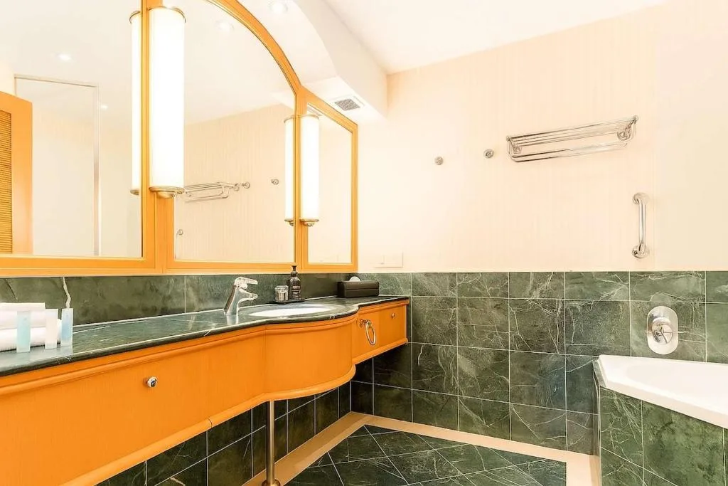 Ocean View Studio Apartment Surfers Paradise - Free Parking — 3