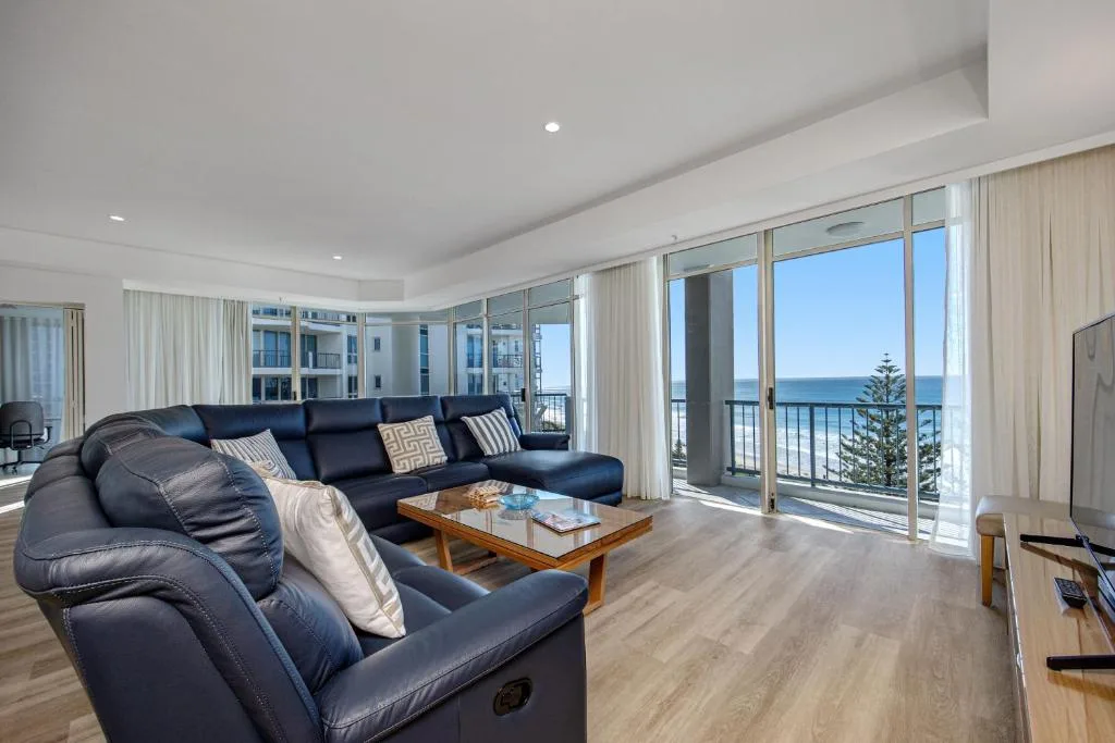Oceana On Broadbeach — 4
