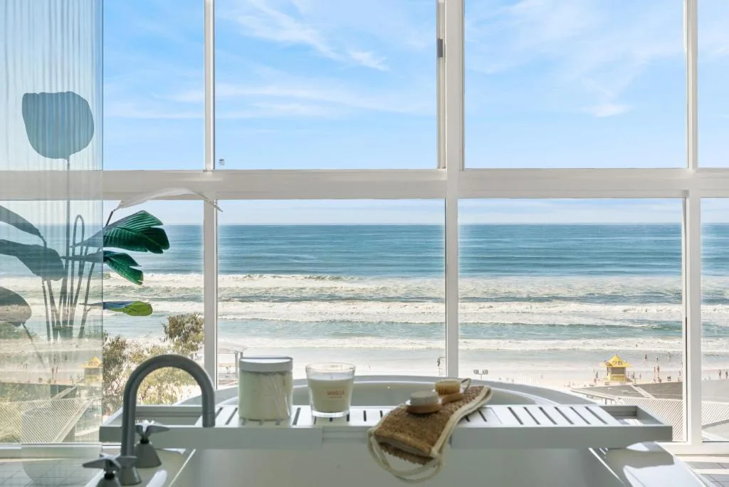 ULTIQA Air On Broadbeach — 2