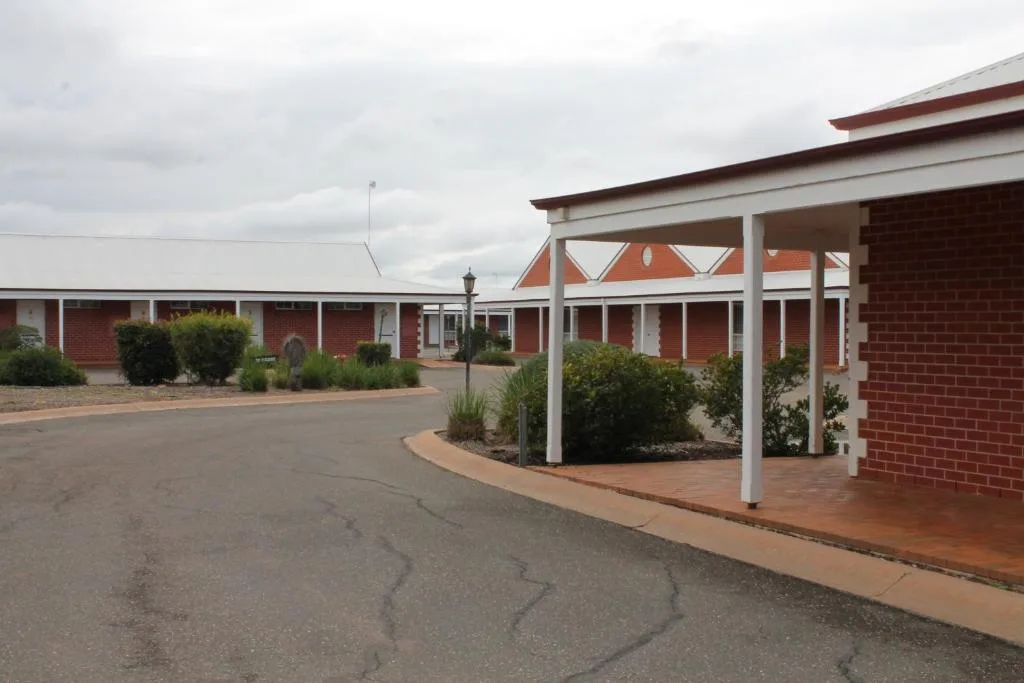 The Kidman Wayside Inn — 5