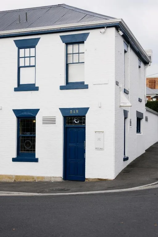 Shipwrights Arms Hotel — 5