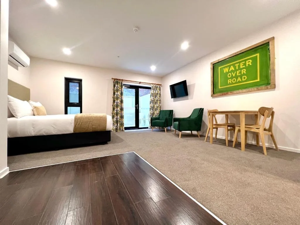 Sixty Six Boutique Apartments — 5
