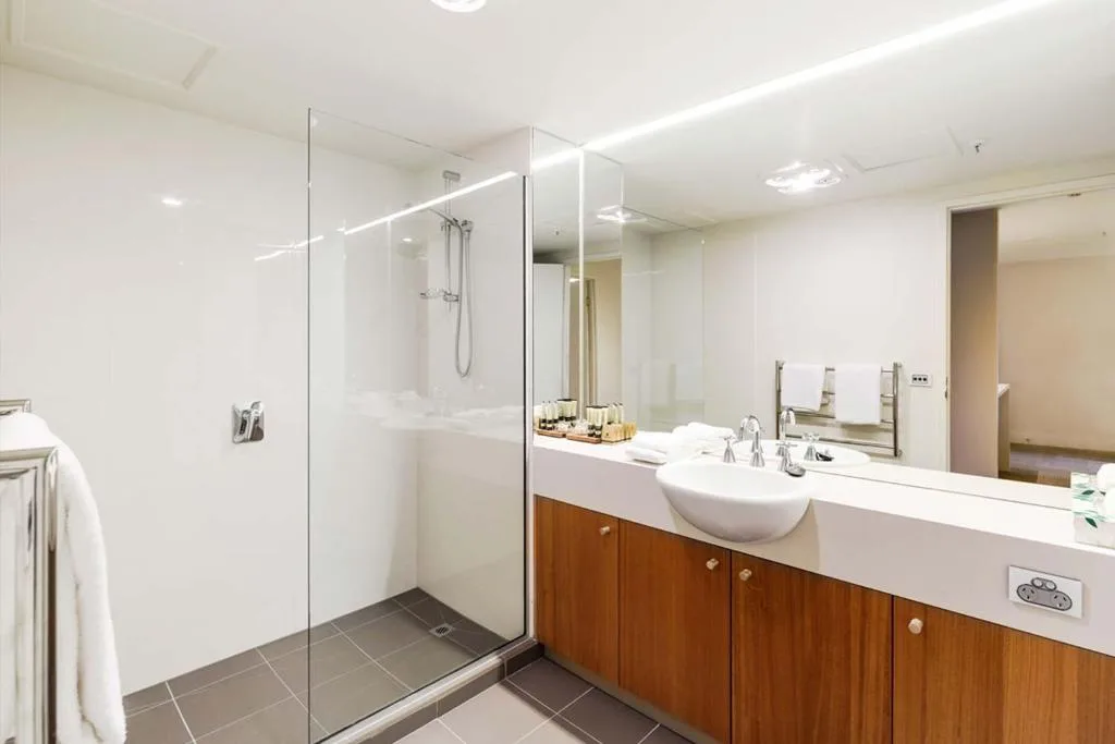 The Old Woolstore Apartment Hotel — 3