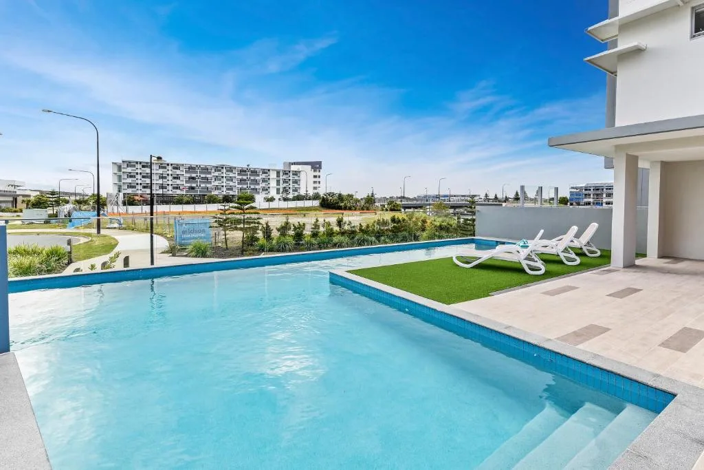 Kawana Waters