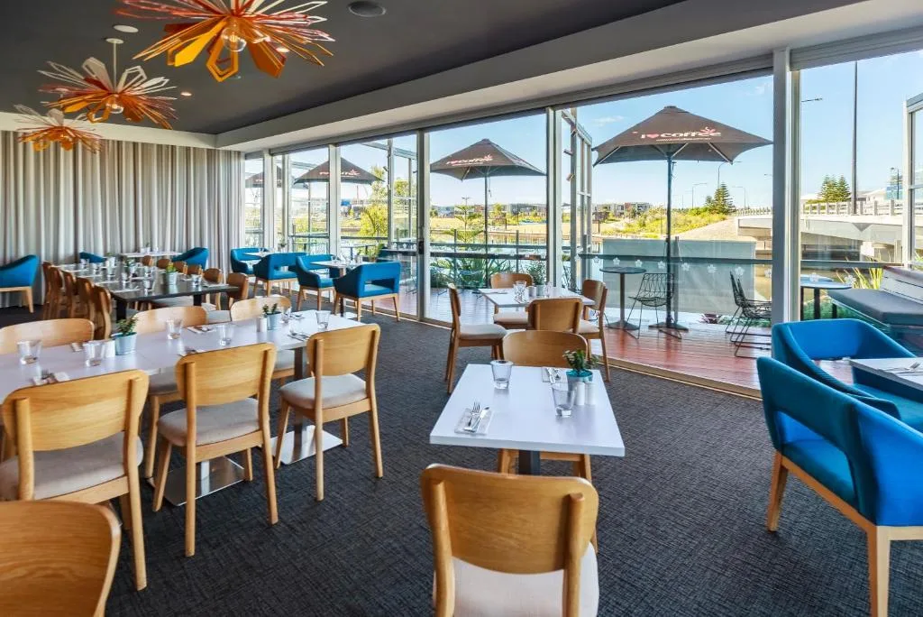 Mercure Sunshine Coast Kawana Waters — 3