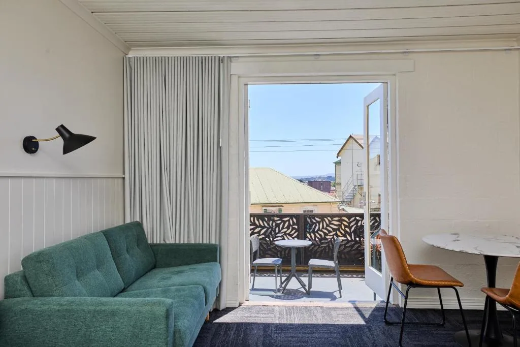 Balmoral On York — 4