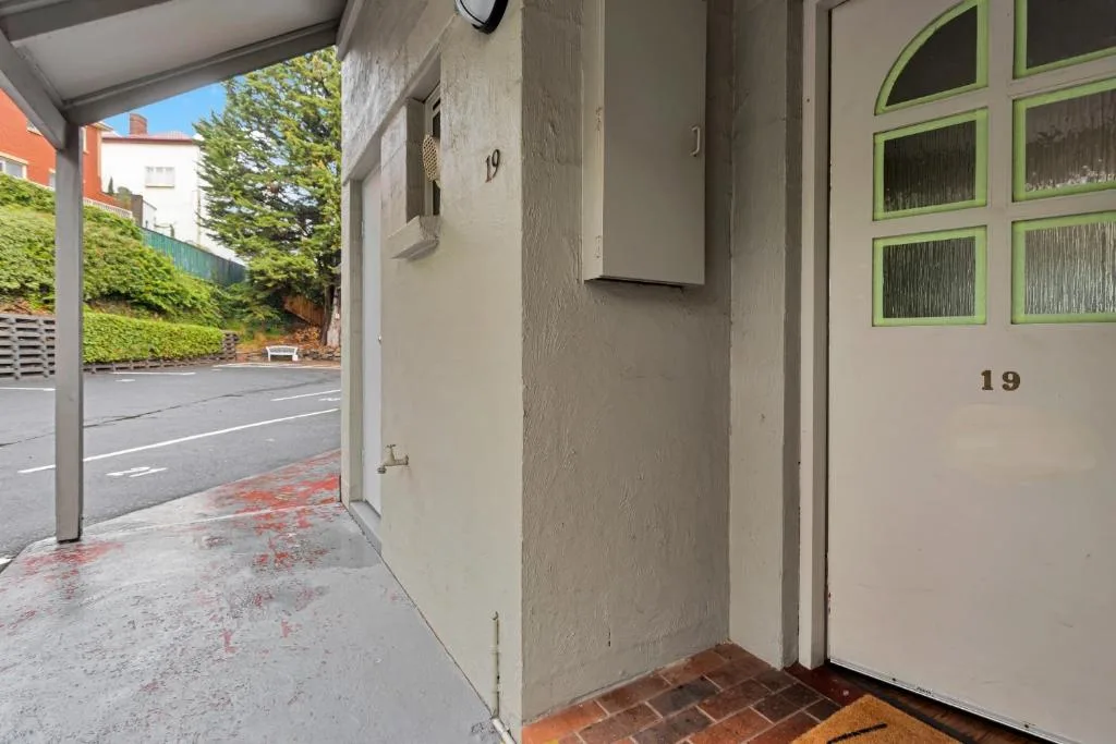 Elphin Serviced Apartments — 2